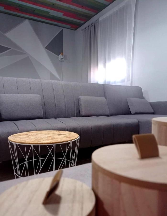 Apartamentos Callampa Torrejón el Rubio Exteriér fotografie