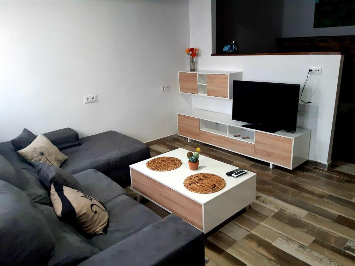 Apartamentos Callampa Torrejón el Rubio Exteriér fotografie