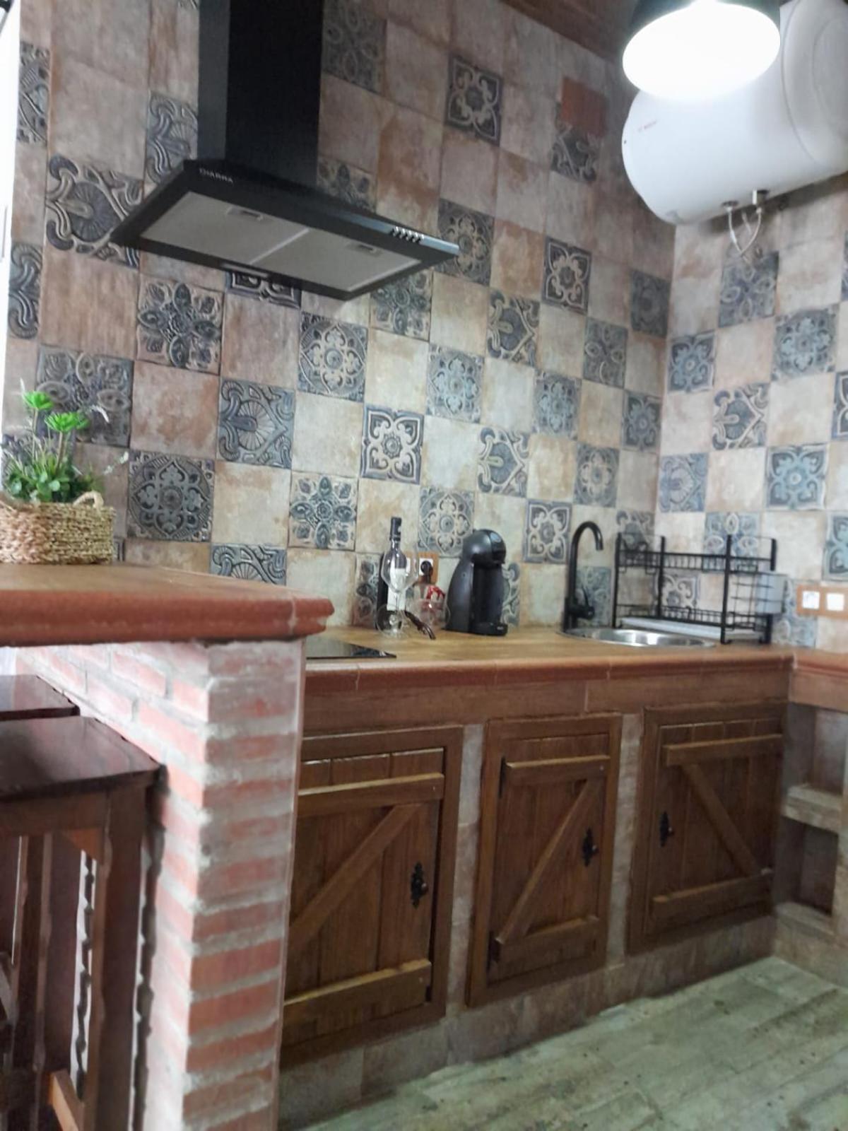 Apartamentos Callampa Torrejón el Rubio Exteriér fotografie