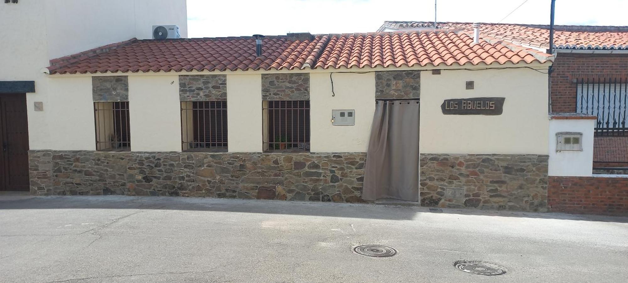 Apartamentos Callampa Torrejón el Rubio Exteriér fotografie